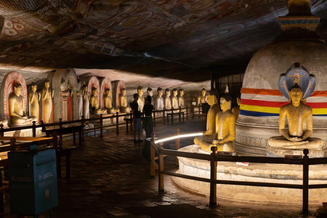 Dambulla Cave Temple