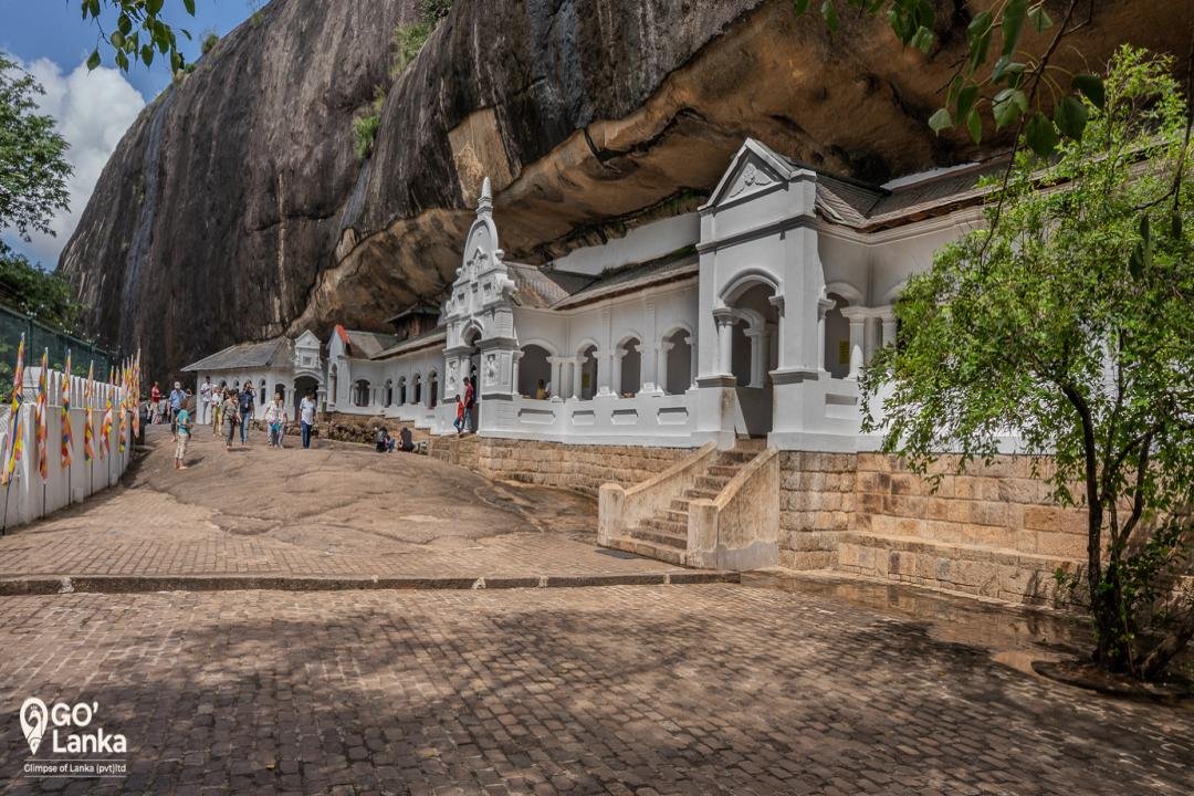 Dambulla Cave Temple