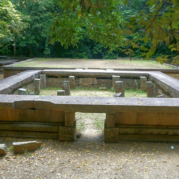 Day 4 – Ritigala Forest Monastery and Meditation